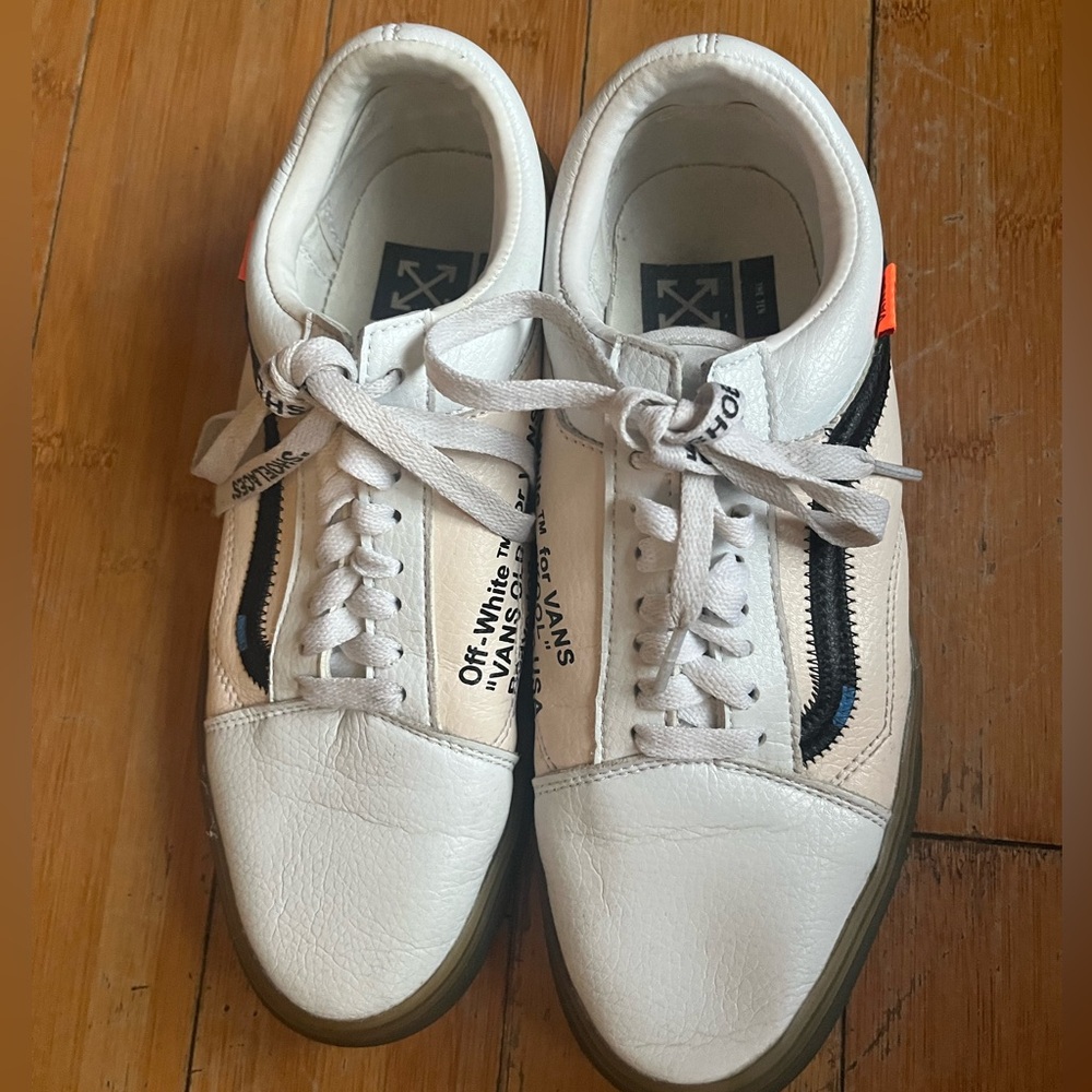 Vans X Off-White Sz 9 Men's 
in great condition